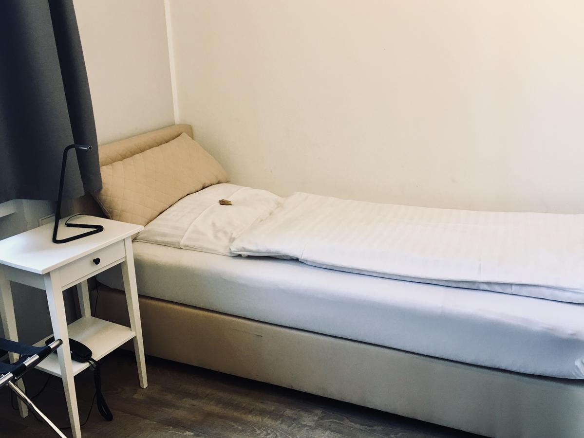 Hotel Gut Grossrotter Hof โคโลญ ภายนอก รูปภาพ